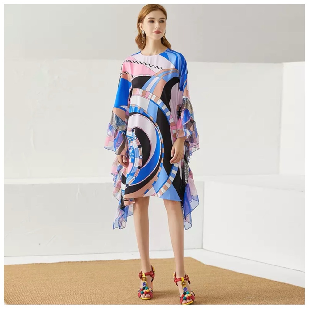 ❤️ The Levie Silk Colorful Oversized Flowing Top - Picture 3 of 8